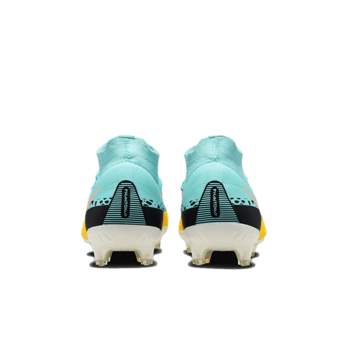 Nike Phantom GT2 Pro Dynamic Fit Firm Ground Cleats