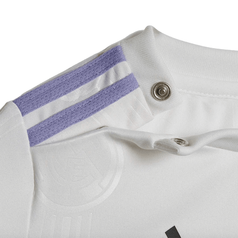 Adidas Real Madrid 22/23 Infant Home Mini Kit
